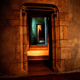 The Entrance By Harvey Horowitz