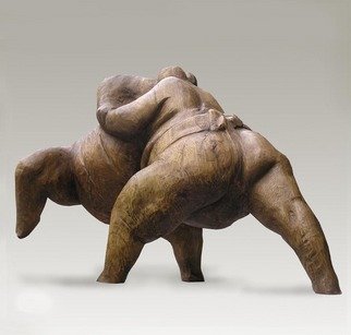 Vladimir Gavronsky; Sumo, 2006, Original Sculpture Wood, 75 x 47 cm. 
