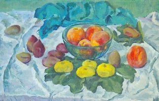 Moesey Li: 'Peaches with figs', 1975 Oil Painting, Food. realism, still life, peaches, figs, vase, tablecloth...